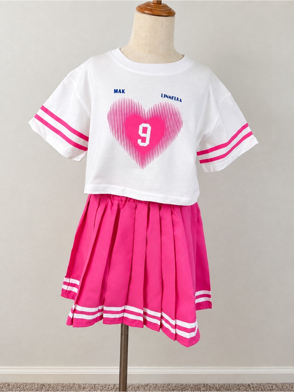 PatPat White Crop Tee with Hot Pink Heart Graphic